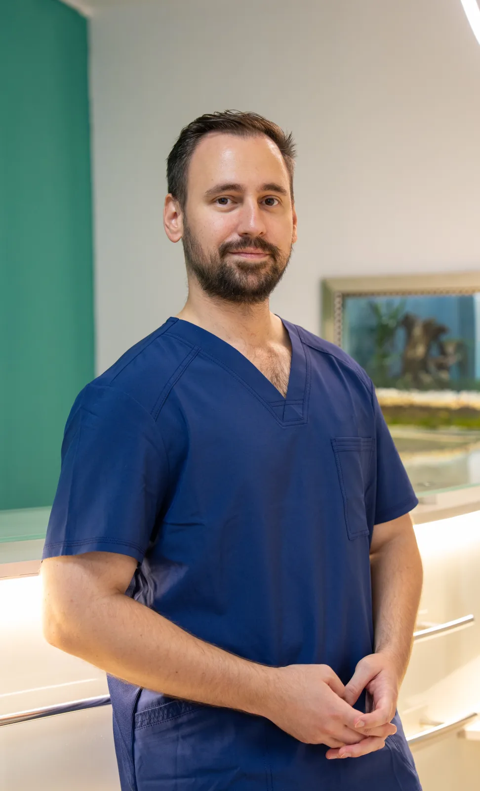Dr. Radu Patriche, medic specialist parodontologie